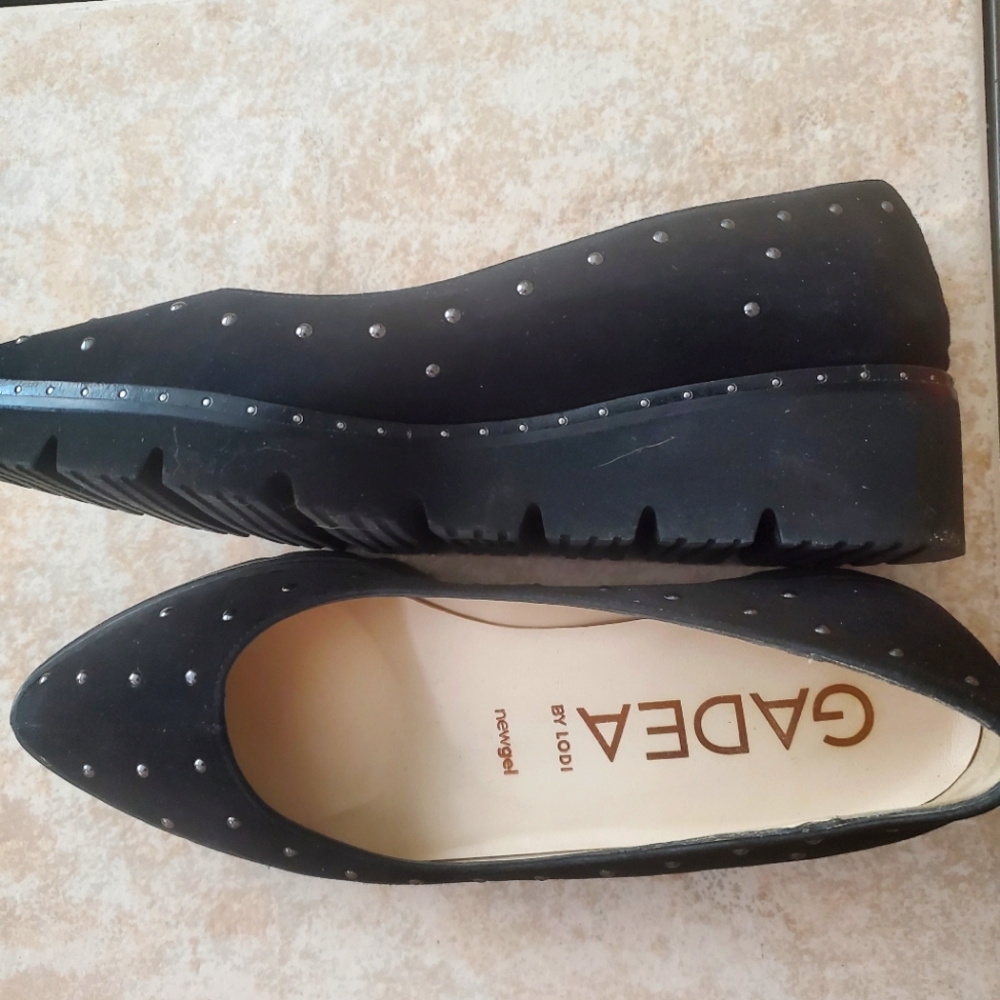 Nwob slip on platform shoes